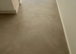 Vælg microcement, hvis du ønsker et flot og funktionelt gulv, der holder længe.